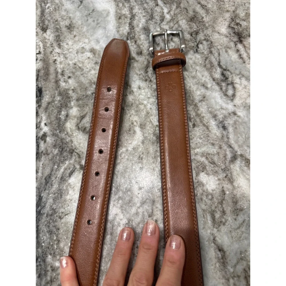 Vince Camuto classic piece